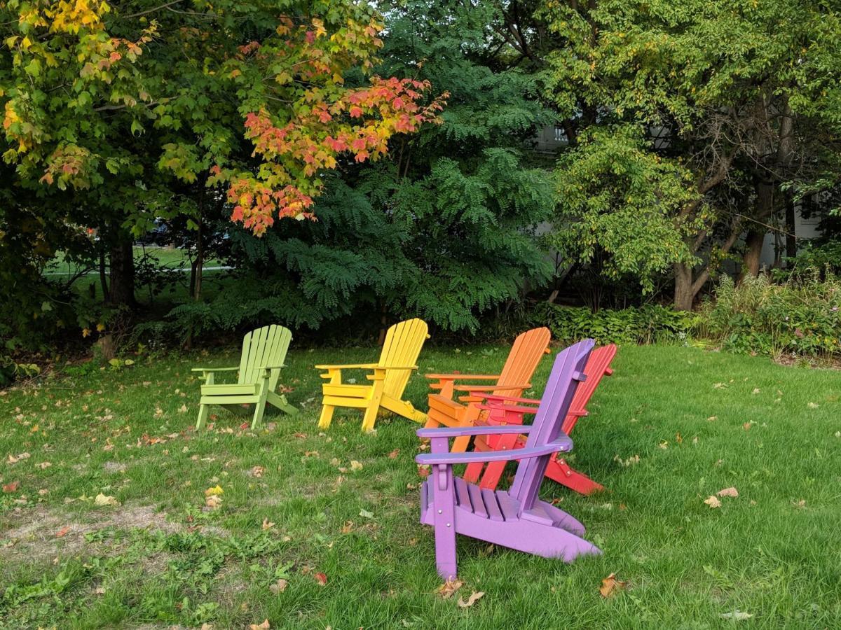 Heart Of The Village Bed & Breakfast In Shelburne Vt Extérieur photo