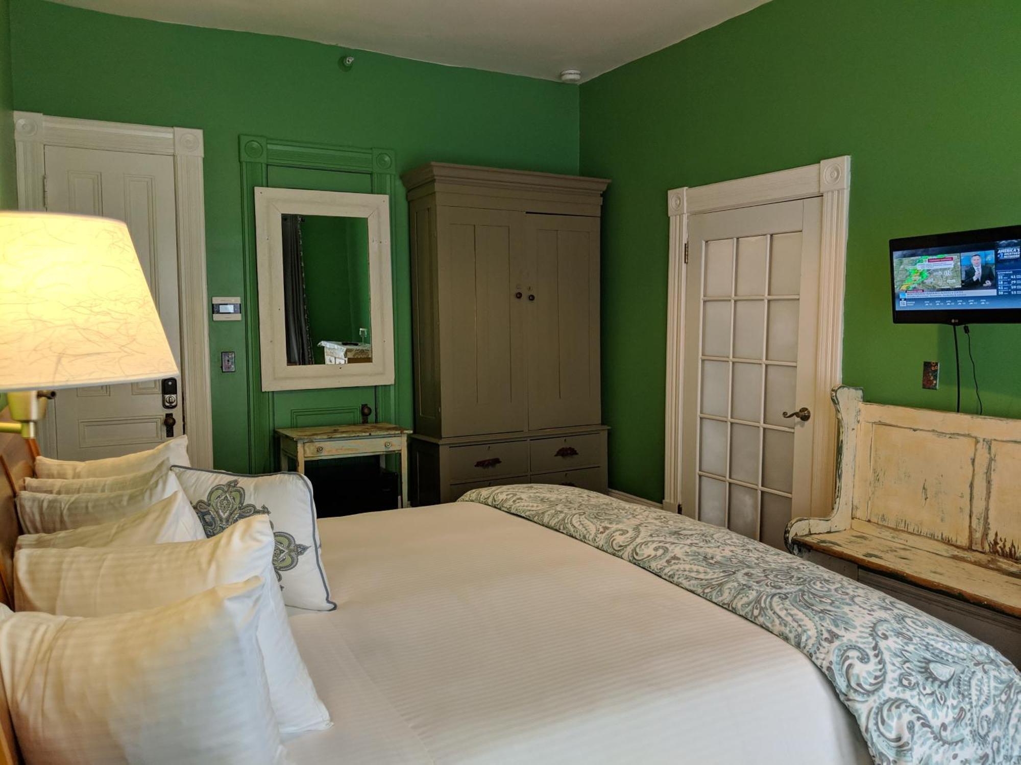 Heart Of The Village Bed & Breakfast In Shelburne Vt Chambre photo