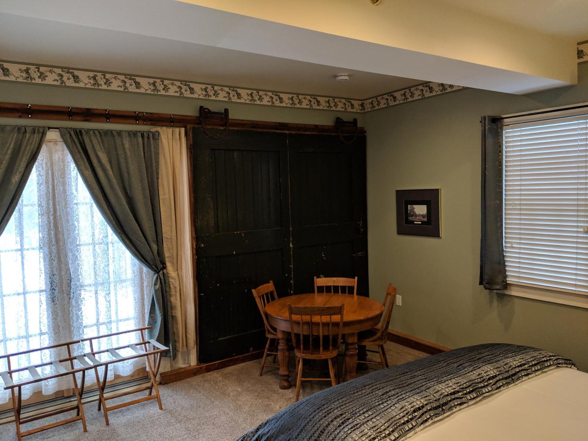 Heart Of The Village Bed & Breakfast In Shelburne Vt Chambre photo